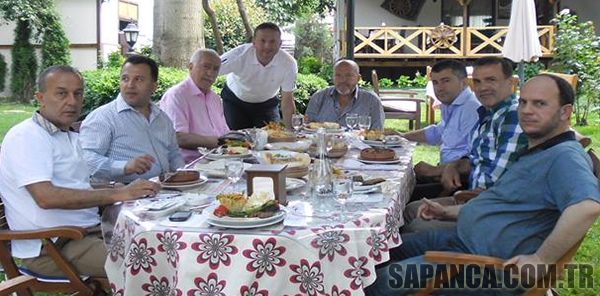 SAPANCA’NIN ÖNEMLİ SİMALARI KAFKAS IZGARA’DA BİR ARAYA GELDİ