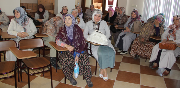 SAKARYALI HACI ADAYLARI KUTSAL YOLCULUĞA HAZIRLANIYOR