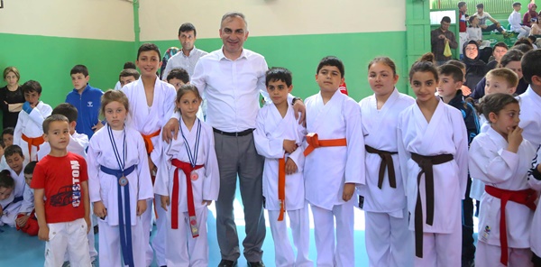 SAPANCA BELEDİYESİ KARATE ŞAMPİYONASI YAPILDI