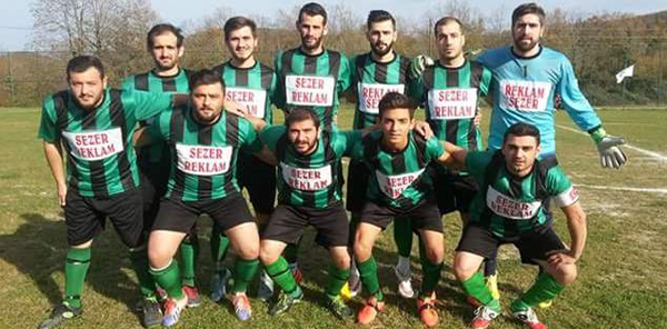 AKÇAYSPOR 3’DE 3 YAPTI