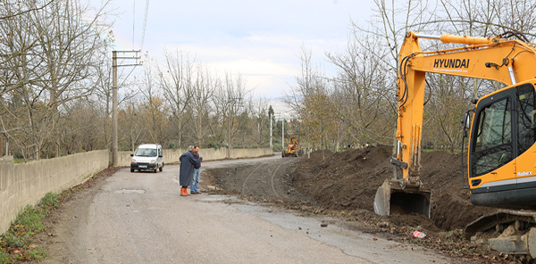 SAPANCA’DA YOL GENİŞLETME ÇALIŞMALARI