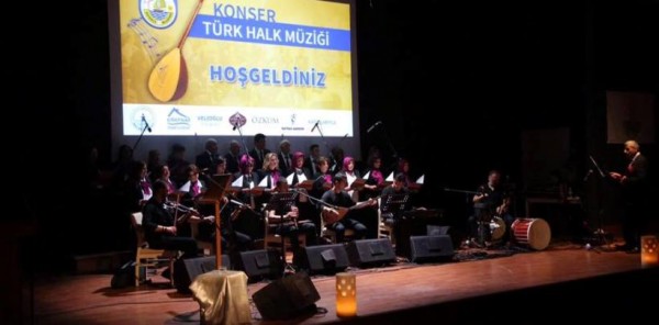 KULAKLARIN PASINI SİLDİLER