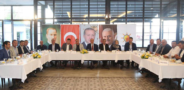 AK PARTİ'DE İLÇE KONGRELERİ SÜRECİ BAŞLIYOR