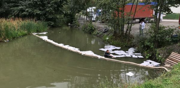 AKARYAKITIN GÖLE KARIŞMASI ENGELLENDİ