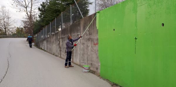 SAPANCA'DA ALT GEÇİTLER BOYANIYOR