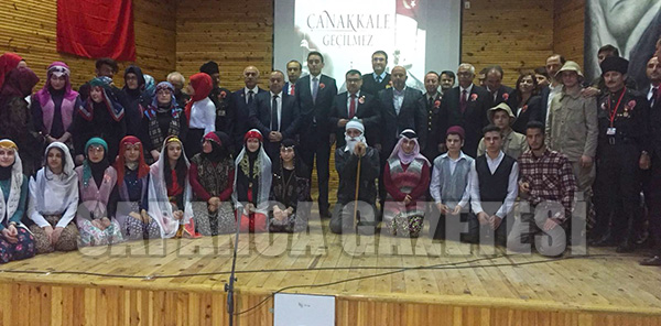 İMAM HATİP LİSESİ'NDEN ŞEHİTLER GÜNÜ PROGRAMI