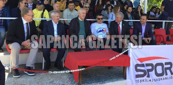 AZİZ YILDIRIM SAPANCA'DA