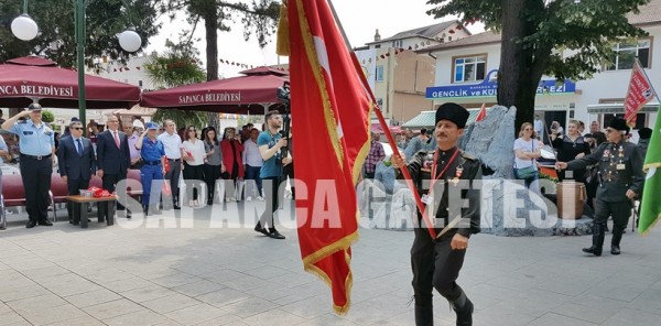 SAPANCA'NIN KURTULUŞU TÖRENLERLE KUTLANDI