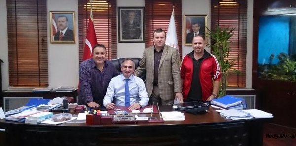 İSMAİL TÜRÜT SAPANCA'DA KONSER VERECEK