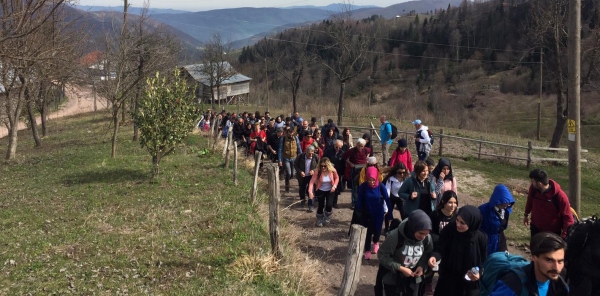 DOĞA YÜRÜYÜŞLERİNDE SIRA AKÇAY'DA