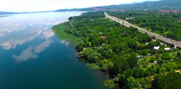 SAPANCA, GEÇEN YIL 207 BİN TURİST AĞIRLADI