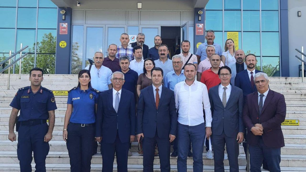 SAPANCA'DA YENİ ÖĞRETİM YILI ÖNCESİ İSTİŞARE TOPLANTISI