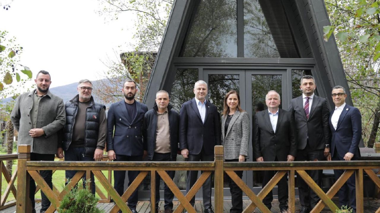 SAPANCALI TURİZMCİLER TGA'DA HEDİYE GÜRAL GÜR'Ü DESTEKLEYECEK