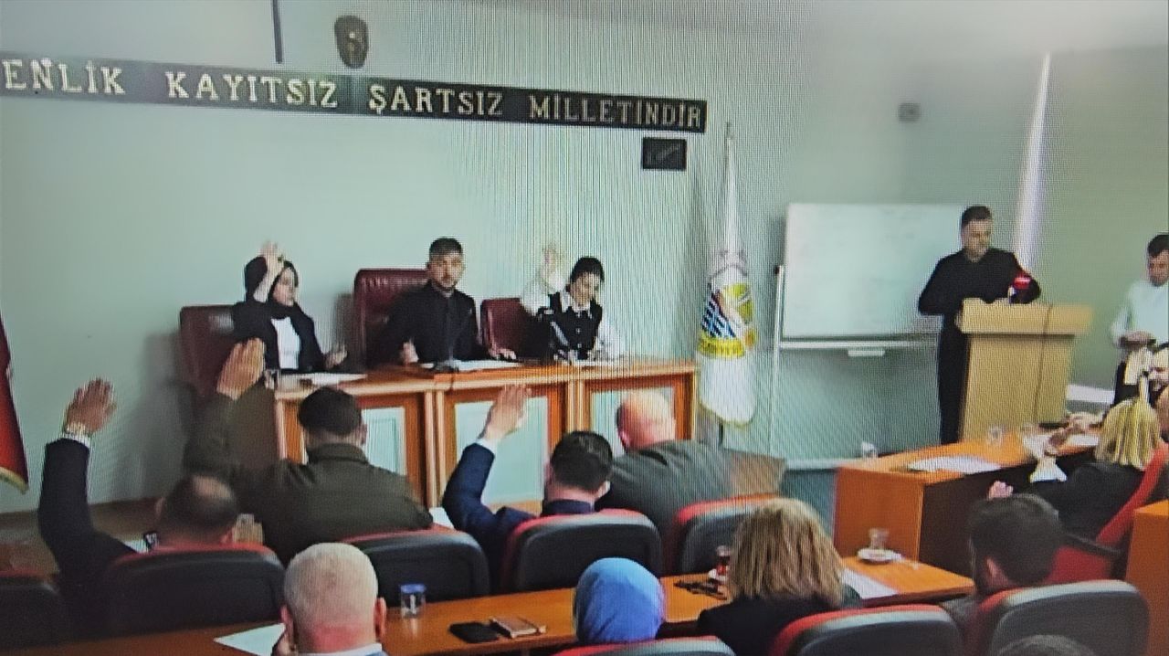 SAPANCA MECLİSİNDE KOMİSYONLAR BELİRLENDİ